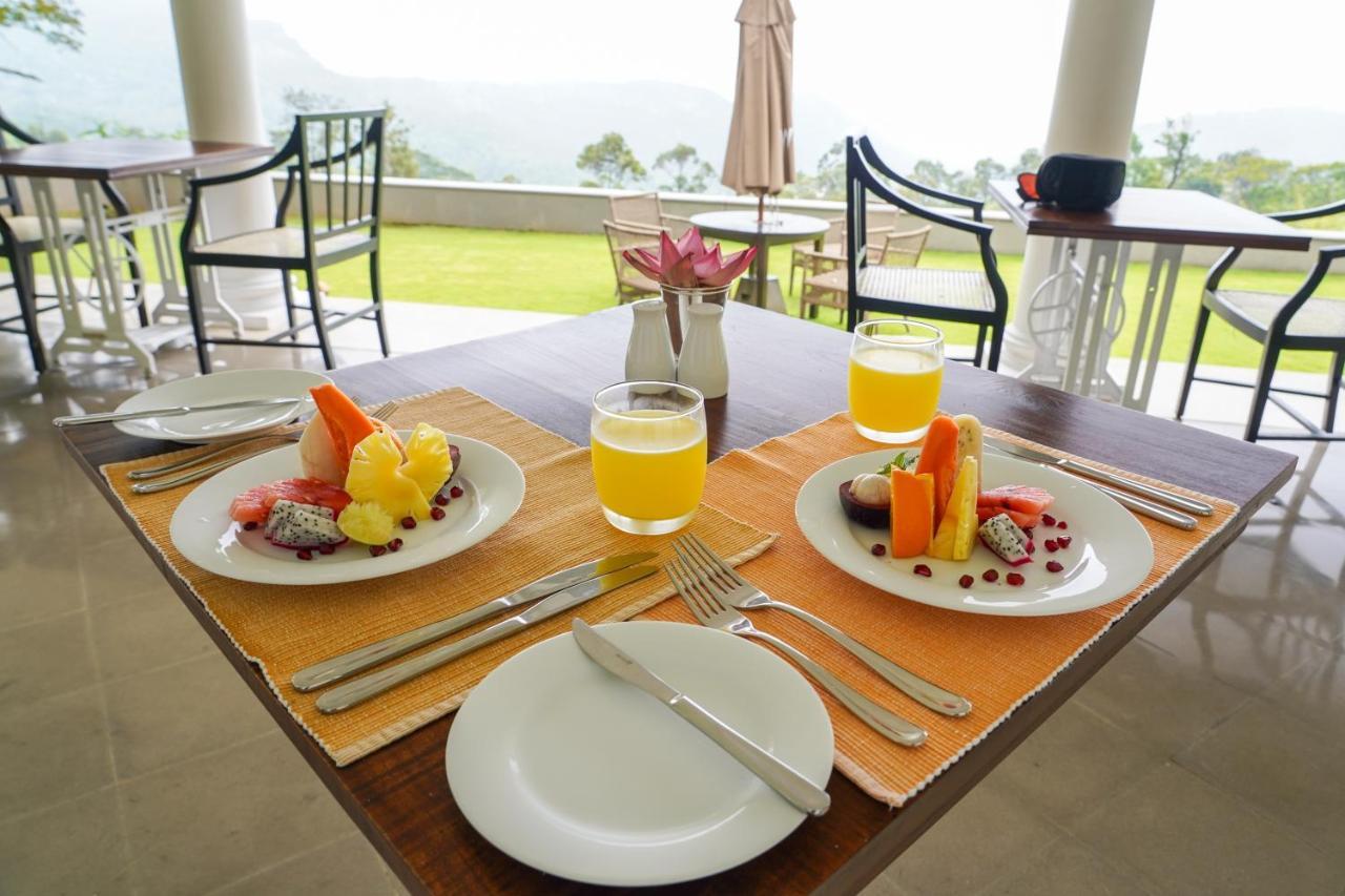 W15 Hanthana Estate Kandy Buitenkant foto